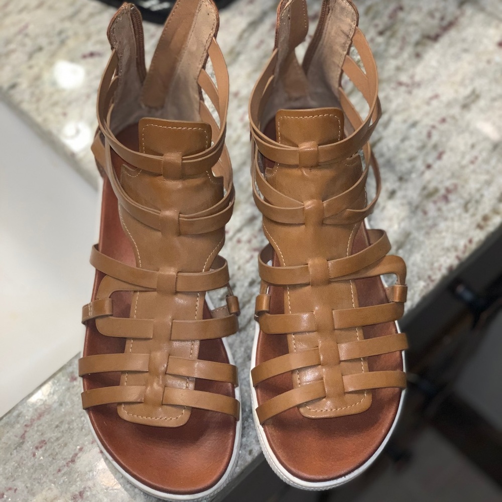 MIA Shoes